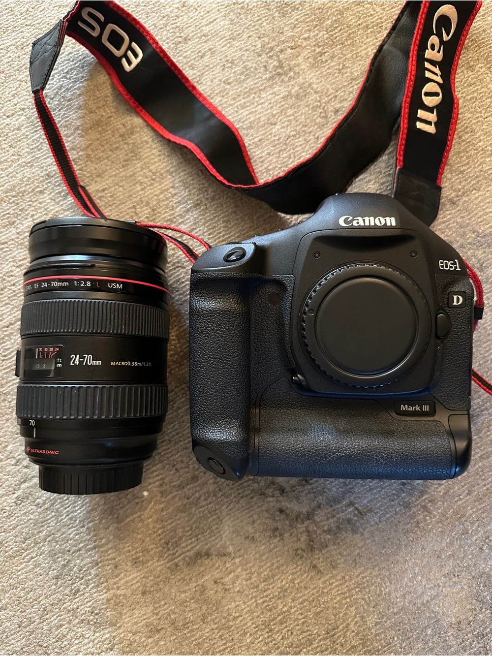Canon EOS-1 D Mark III, 24-70mm F/2.8 With Accessories